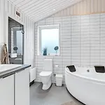 5 Bedroom Amazing In Sydals Feriehus Sarup
