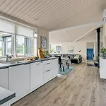 Hébergement de vacances 5 Bedroom Amazing In Sydals *