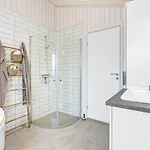 5 Bedroom Amazing In Sydals