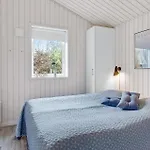 Feriehus 5 Bedroom Amazing In Sydals *