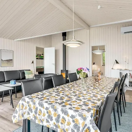 Feriehus 5 Bedroom Amazing In Sydals *
