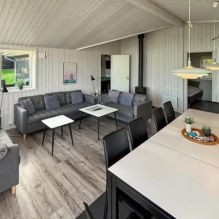 5 Bedroom Amazing In Sydals *