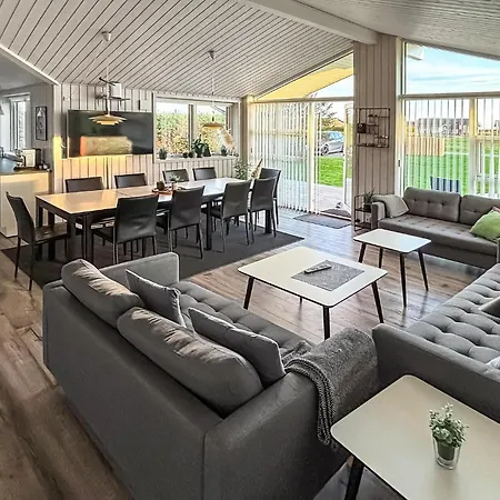 5 Bedroom Amazing In Sydals *