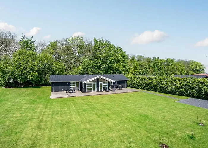 5 Bedroom Amazing In Sydals * Sarup