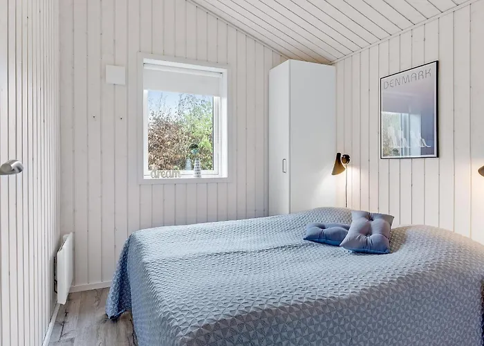 Holiday home 5 Bedroom Amazing In Sydals *