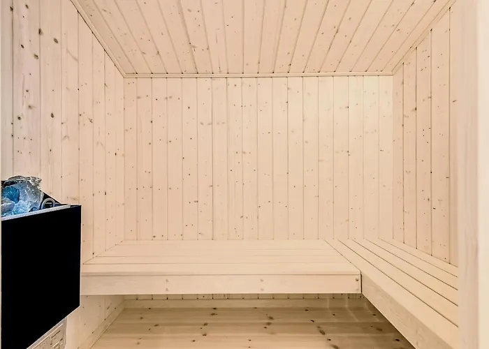 5 Bedroom Amazing In Sydals * Sarup